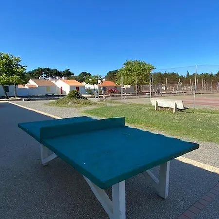 Maison T3 Avec Piscine Chauffee, Tennis, Proche Et Commerces - Fr-1-231-302 * Brétignolles-sur-Mer