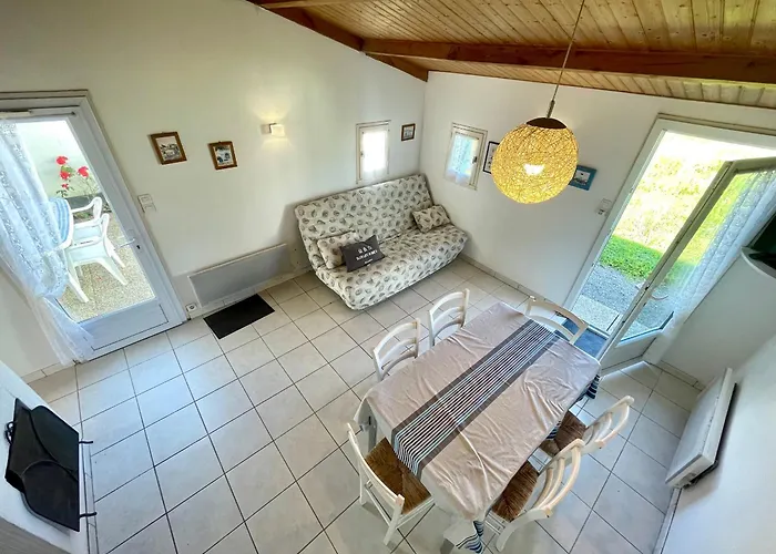 Maison T3 Avec Piscine Chauffee, Tennis, Proche Et Commerces - Fr-1-231-302 度假居